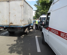 В Киеве под колесами авто погиб маленький ребенок В Киеве под колесами авто погиб маленький ребенок