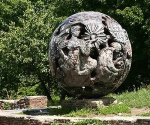 Киевским студентам НАУ вернут "Шару" Киевским студентам НАУ вернут "Шару"