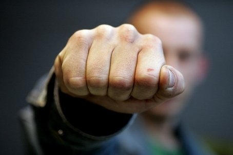 В Броварах народный депутат повредил милиционеру грудную клетку В Броварах народный депутат повредил милиционеру грудную клетку