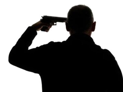 На детской площадке в Киеве застрелился солдат На детской площадке в Киеве застрелился солдат
