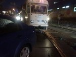 "Киевпасстранс" тащит в суд водителя, который заблокировал движение трамваев 