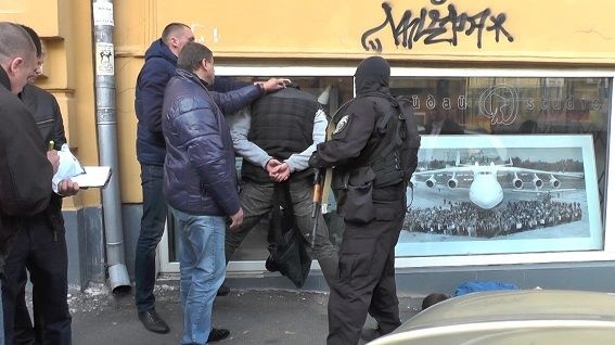 В центре Киева задержана вооруженная группа бандитов