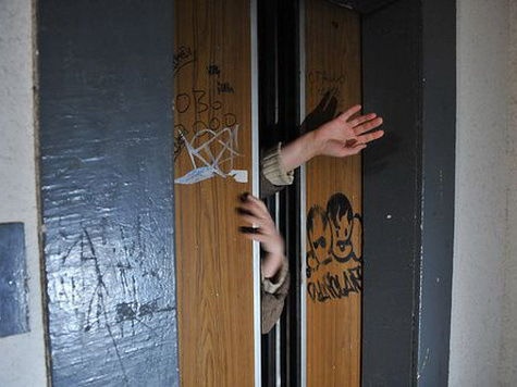 В Киеве появился Центр по спасению людей застрявших в лифте