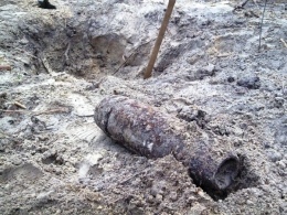 В Киеве возле ресторана нашли минометную мину