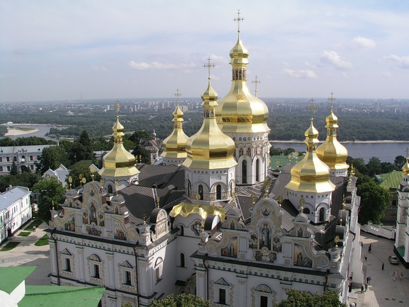 http://www.gorodkiev.com.ua/uploads/posts/2015-05/1430841048_1429179158_1358774831_kievo-pecherskaya-lavra-v-kieve.jpg