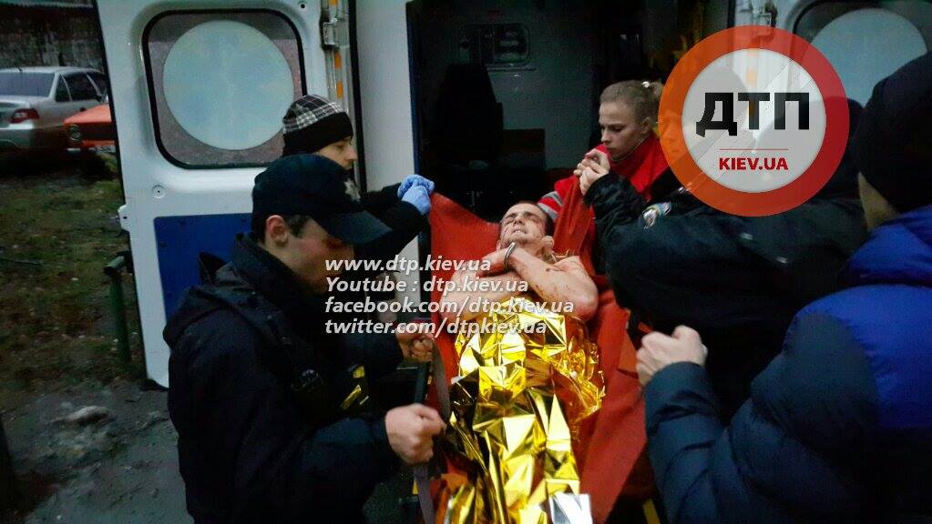 Шок! Родной дядя зарезал 12-летнего племянника Шок! Родной дядя зарезал 12-летнего племянника