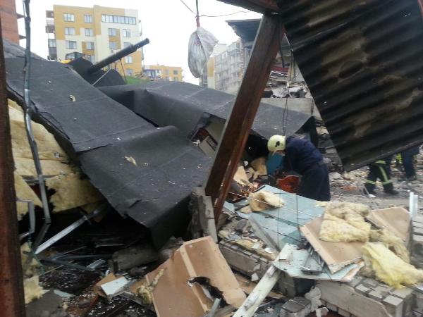 В Подольском районе взорвались гаражи. Есть погибший В Подольском районе взорвались гаражи. Есть погибший