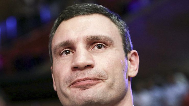 Виталий Кличко пообещал вернуть спорткомплекс "Восток" киевской общине