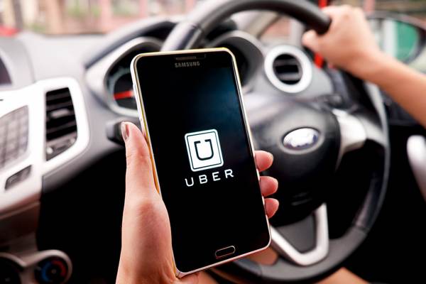 Киевлянка стала "заложницей" такси Uber Киевлянка стала "заложницей" такси Uber