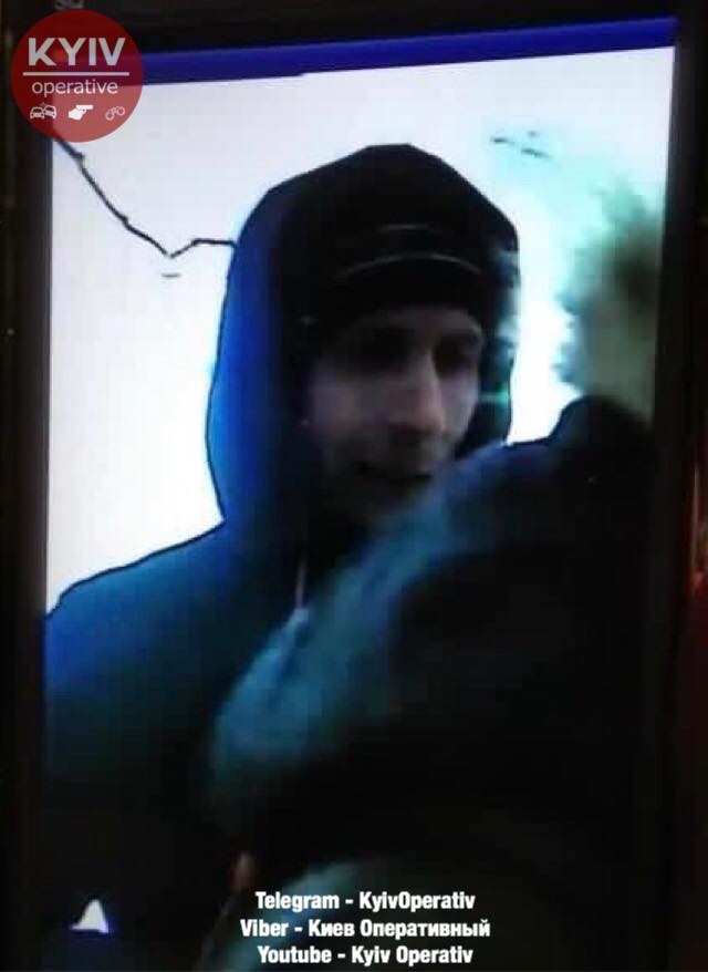 На Троещине мужчина пытался убить женщину, которая напомнила ему его бывшую На Троещине мужчина пытался убить женщину, которая напомнила ему его бывшую