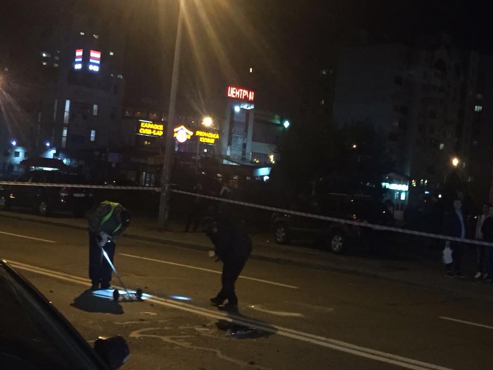 В Дарницком районе взорвался автомобиль. Погиб мужчина В Дарницком районе взорвался автомобиль. Погиб мужчина