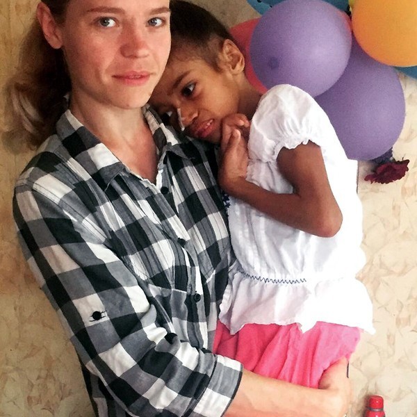 Страшный случай в школе Киева: девочка пережила клиническую смерть