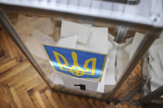 Тимошенко, Бойко и Порошенко возглавляют президентский рейтинг в Украине - европейские социологи