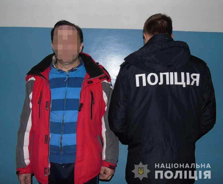 В Киеве пьяный отец решил, что ему с сыном пора в тюрьму