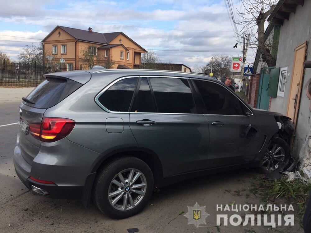 На Киевщине пьяный водитель едва не убил беременную женщину и ее ребенка