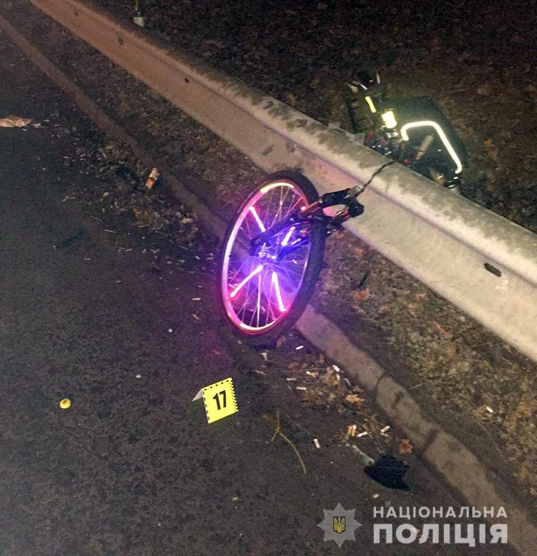 В Киеве в ДТП погиб тандем велосипедистов