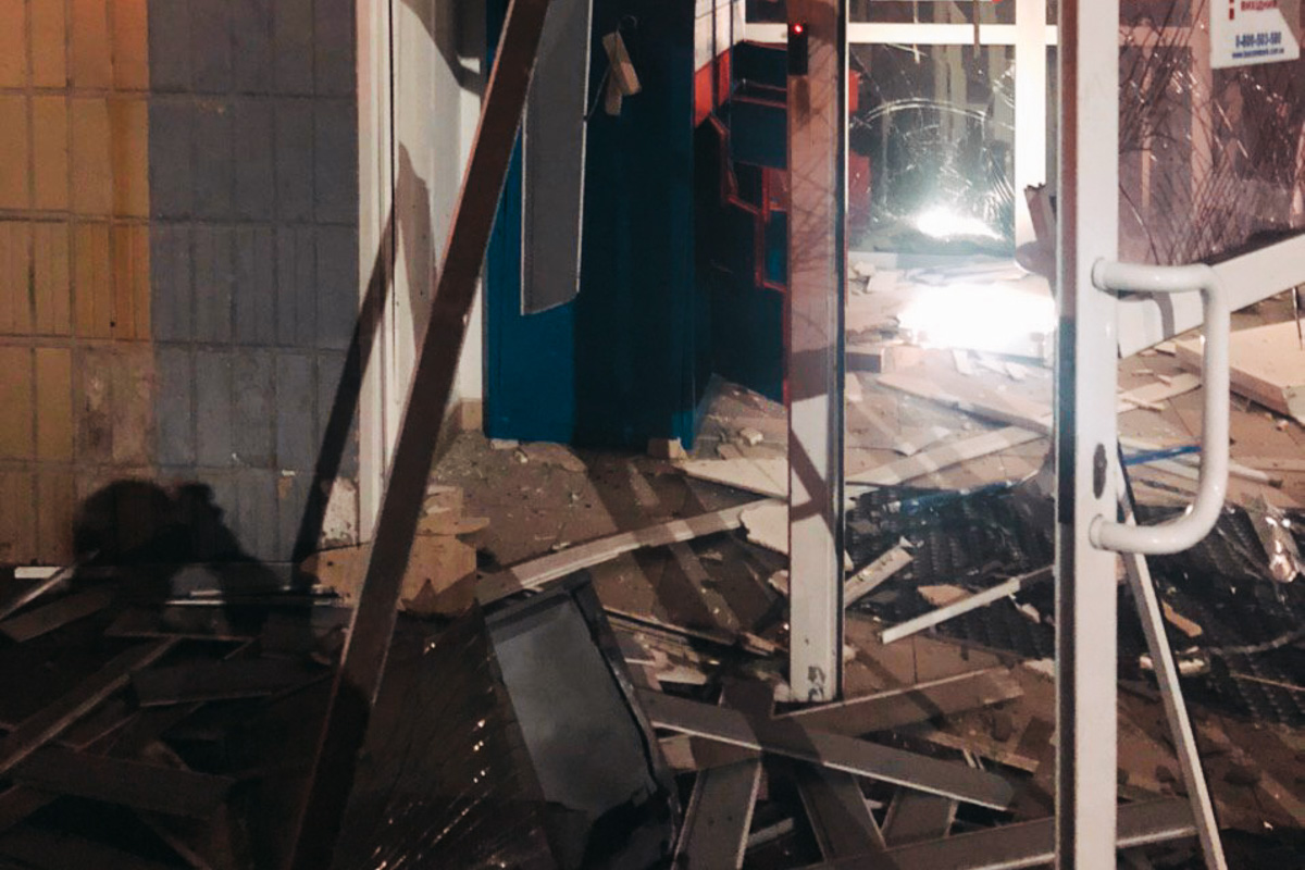 Ночью в Киеве в отделении банка прогремел взрыв