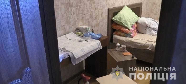 В Киеве полицейские задержали торговцев новорожденными детьми