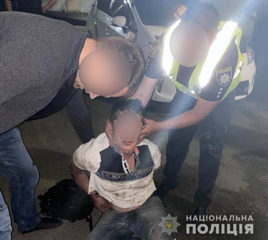 Под Киевом мужчина зарезал врача в больнице