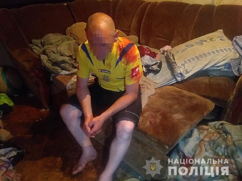 В Киеве мужчина избил и выбросил из окна шестилетнего ребенка