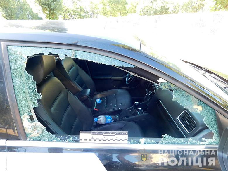 В Киеве иностранцы избили и ограбили водителя такси