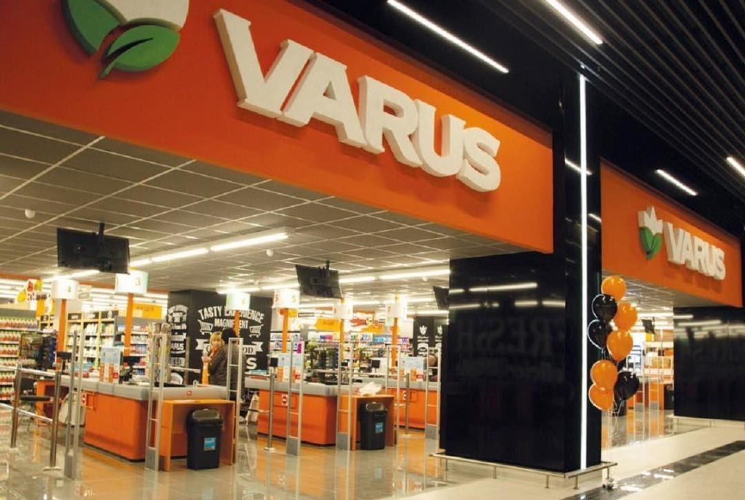 VARUS открыл 15 супермаркетов в помещениях "Бруснички"